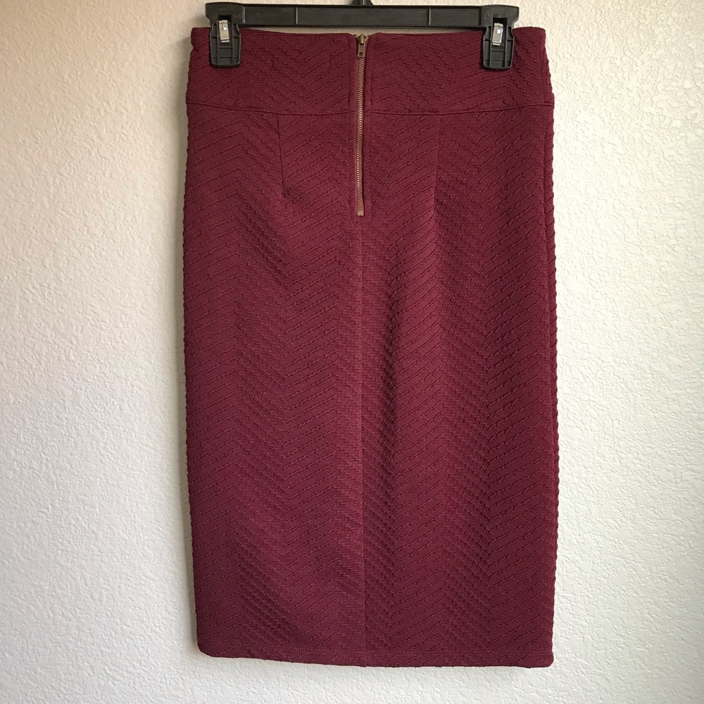 Maroon skirt with zigzag pattern